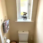 3 Bed House Near Centre With Off Road Parking * ヨーク