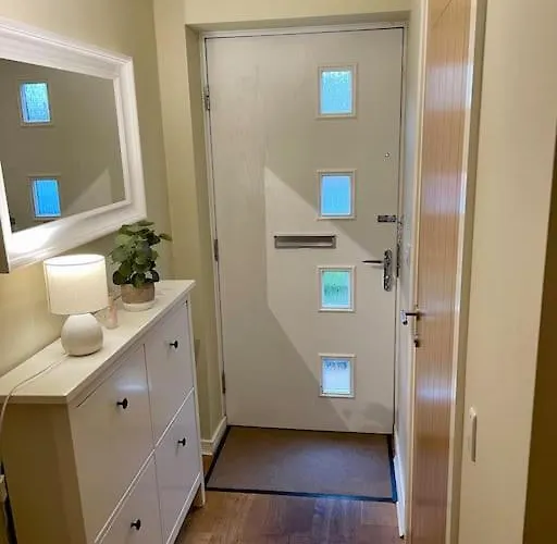 3 Bed House Near Centre With Off Road Parking Dom wakacyjny York