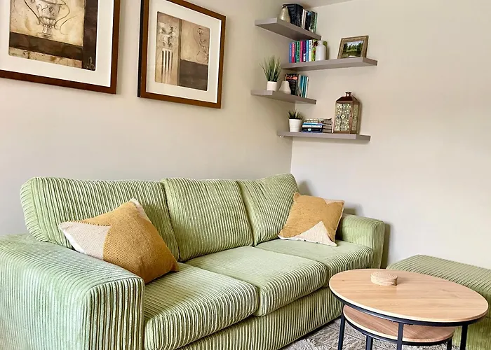 Holiday home 3 Bed House Near Centre With Off Road Parking York